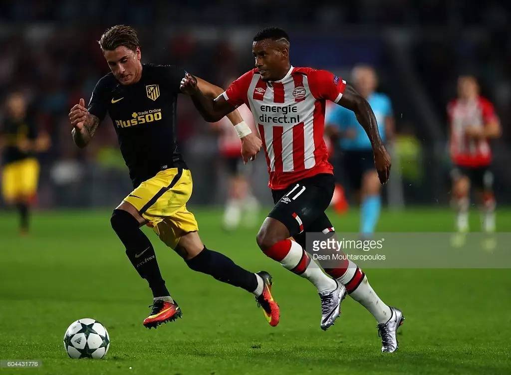 关于今晚埃因霍温门线救险:西甲节点到来;悬念犹存;更衣室氛围转暖的信息 关于今晚埃因霍温门线救险:西甲节点到来;悬念犹存;更衣室氛围转暖的信息