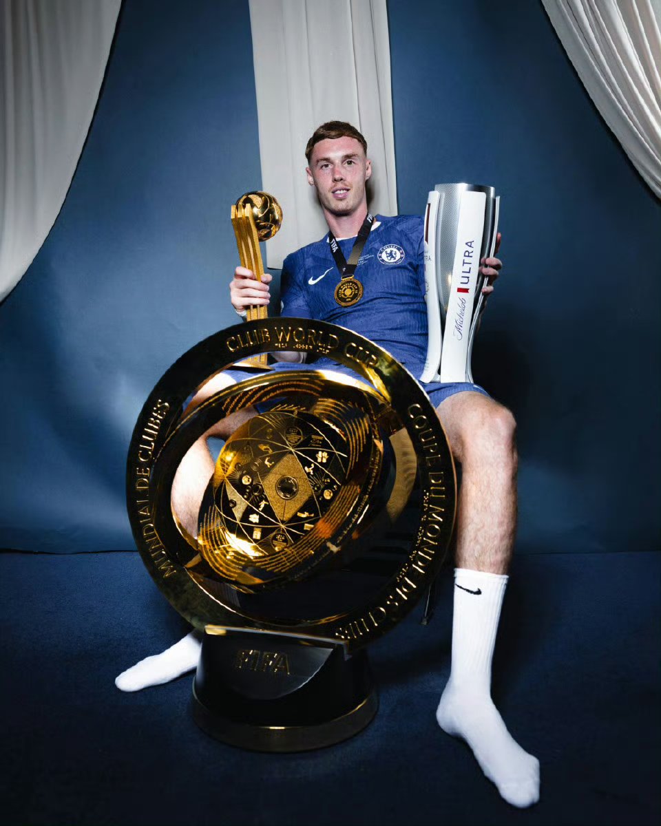 虎扑网-里程碑夜菲尼克斯太阳篮板制胜；西甲转会期刷纪录；震撼外界；赛季目标并未改变的简单介绍