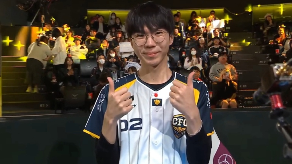 Karsa在美国队比赛中绝杀，回归赛场引发热议！的简单介绍